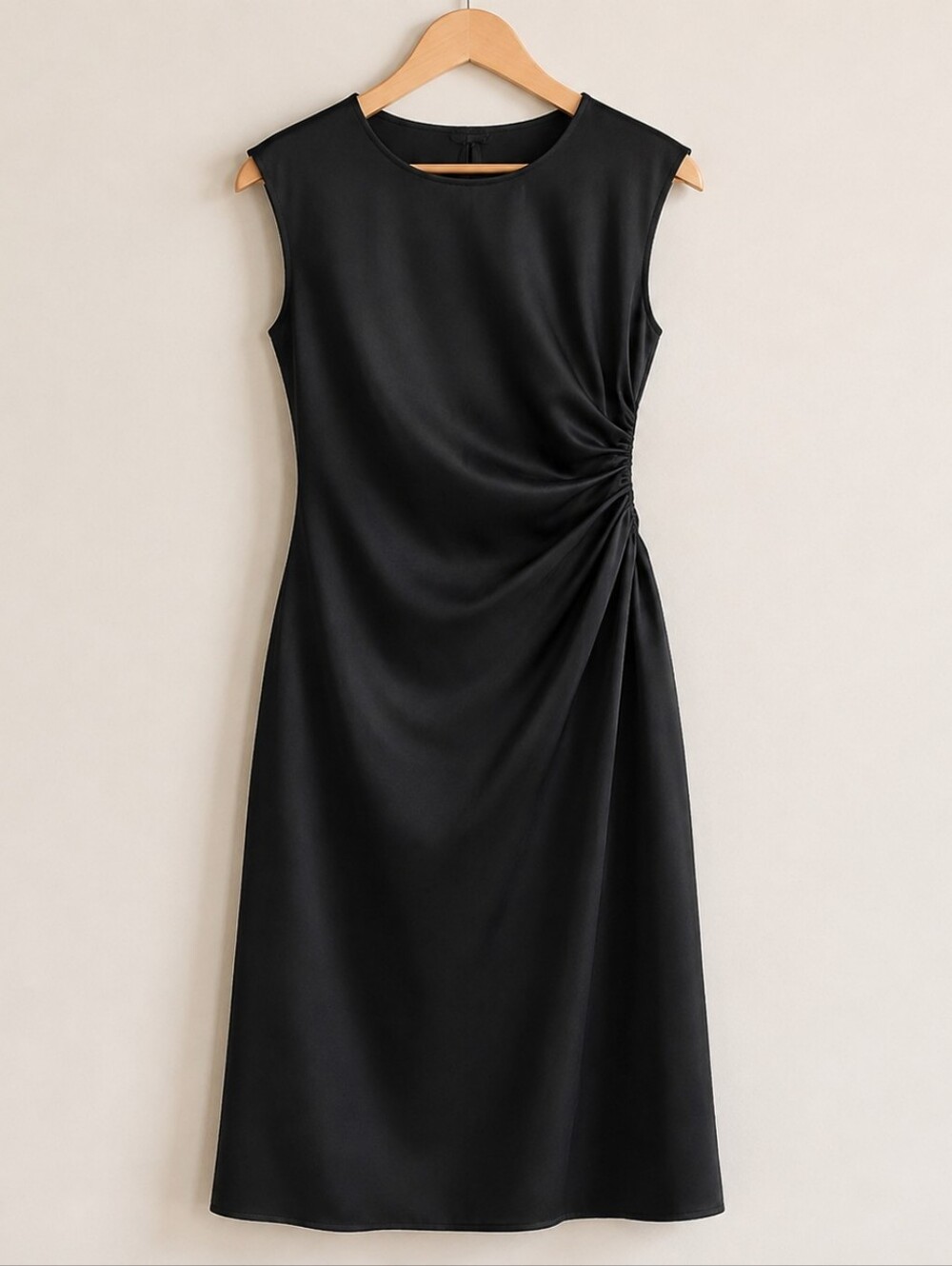 BANANA REPULIC SHIRRED SATIN MIDI DRESS.